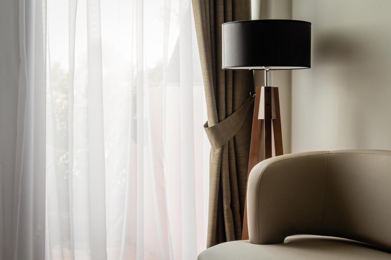 Hotel Torremirona Golf & Spa Navata Kültér fotó