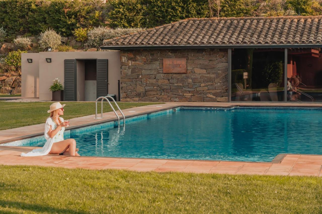 Hotel Torremirona Golf & Spa Navata Kültér fotó