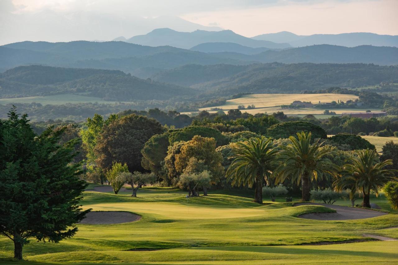 Hotel Torremirona Golf & Spa Navata Kültér fotó
