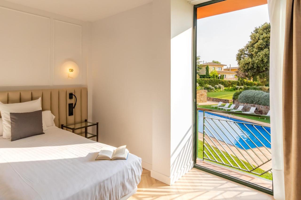 Hotel Torremirona Golf & Spa Navata Kültér fotó